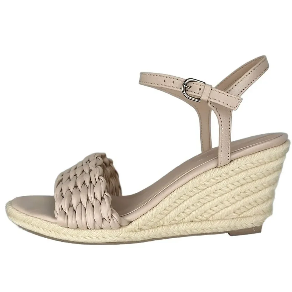 Bandolino Espadrille Sandals 9.5 Wedge Minimal Vacation Basic Casual Tan Jingle